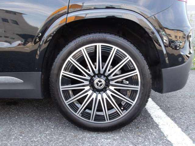 MERCEDES BENZ GLA CL 2024 Image 31