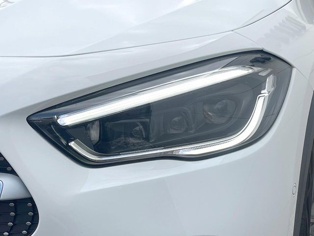 MERCEDES BENZ GLA CL 2021 Image 31