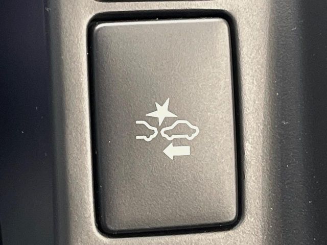 TOYOTA HIACE VAN 4WD 2024 Image 31