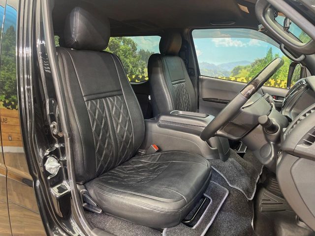 TOYOTA HIACE VAN 4WD 2024 Image 31