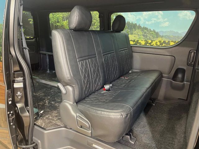 TOYOTA HIACE VAN 4WD 2024 Image 31