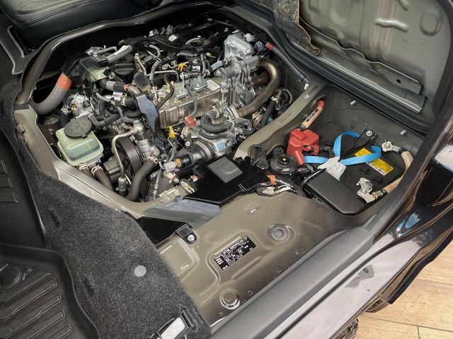 TOYOTA HIACE VAN 4WD 2024 Image 31