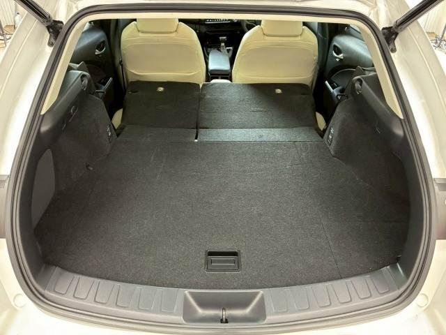 TOYOTA LEXUS UX250H 2021 Image 31