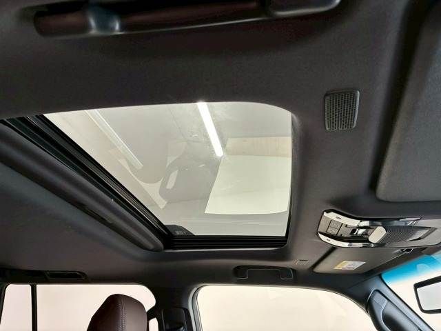 TOYOTA LANDCRUISER 250 2024 Image 31