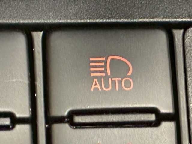 TOYOTA SIENTA HYBRID 2019 Image 31