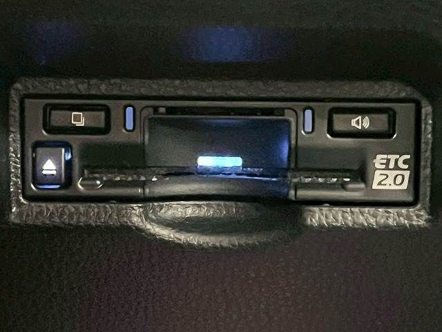 TOYOTA VOXY HYBRID 2023 Image 31