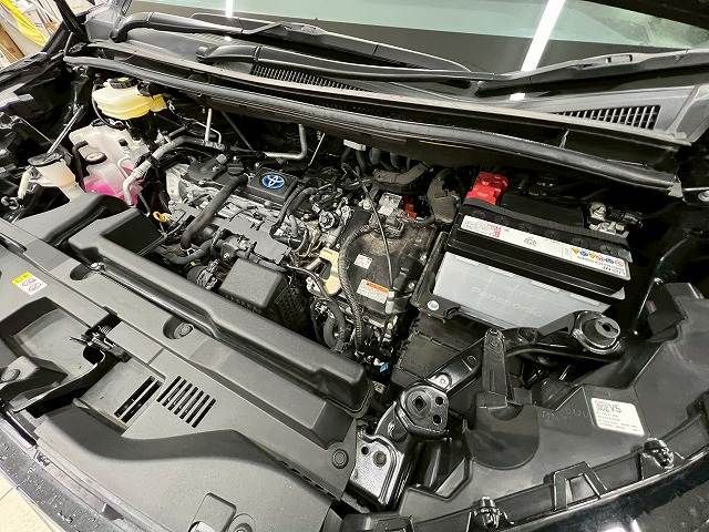 TOYOTA VOXY HYBRID 2023 Image 31