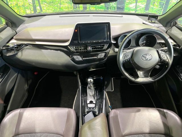 TOYOTA C-HR 2017 Image 31