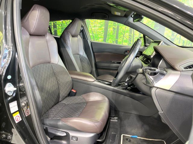 TOYOTA C-HR 2017 Image 31