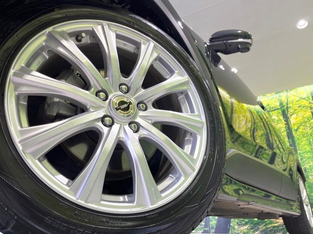 TOYOTA C-HR 2017 Image 31