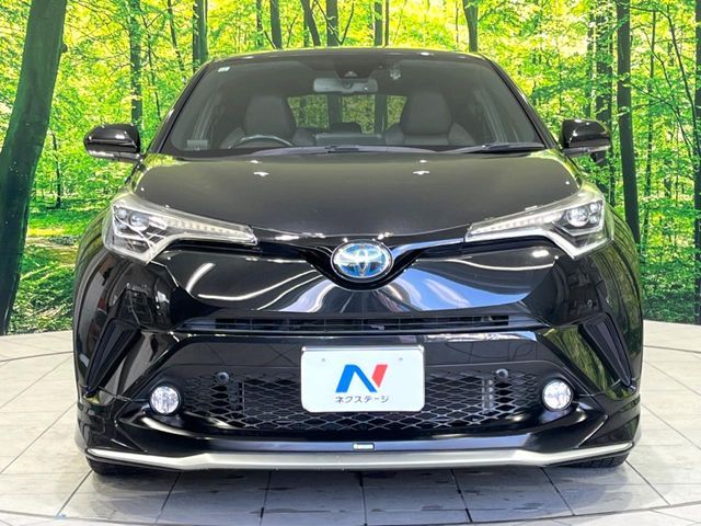 TOYOTA C-HR 2017 Image 31