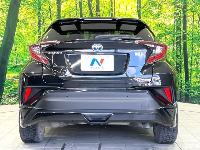 TOYOTA C-HR 2017 Image 31