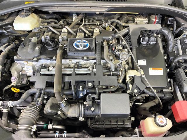 TOYOTA C-HR 2017 Image 31