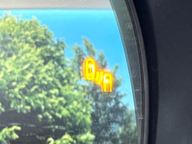 TOYOTA LANDCRUISER PRADO 2023 Image 31