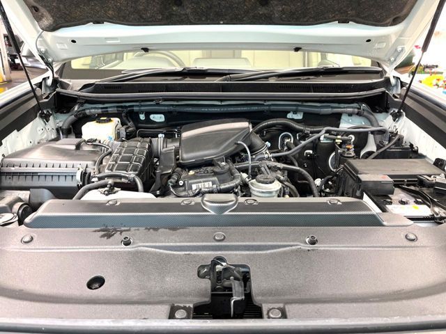 TOYOTA LANDCRUISER PRADO 2023 Image 31