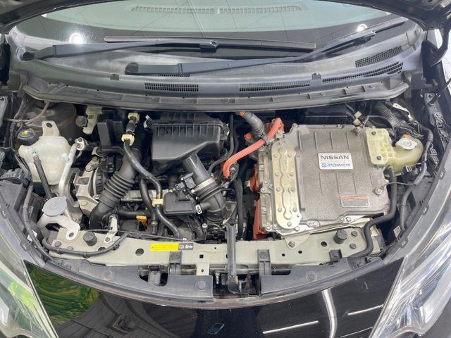 NISSAN NOTE 2017 Image 31