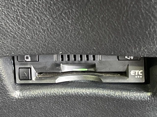 TOYOTA SIENTA HYBRID 2017 Image 31