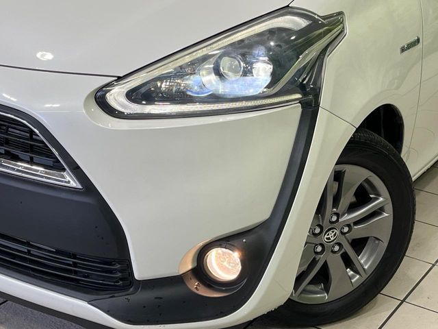 TOYOTA SIENTA HYBRID 2017 Image 31