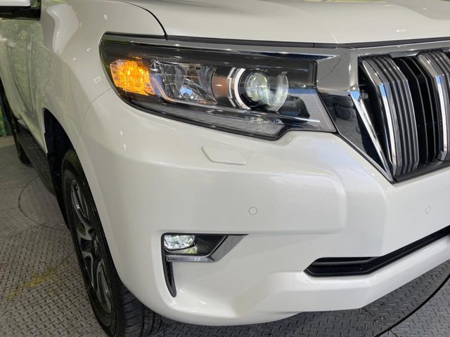 TOYOTA LANDCRUISER PRADO 2023 Image 31