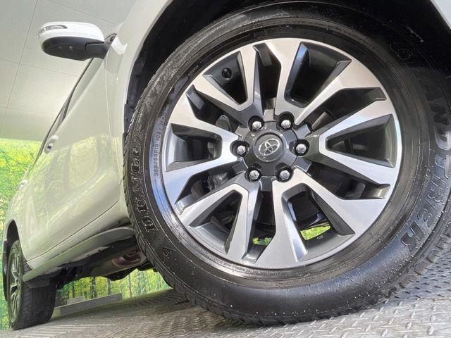 TOYOTA LANDCRUISER PRADO 2023 Image 31