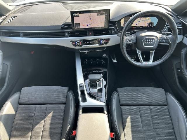 AUDI A4 2023 Image 31