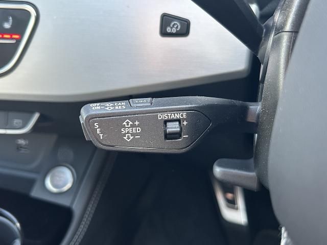 AUDI A4 2023 Image 31