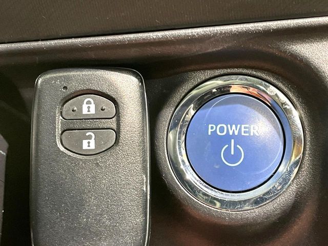 TOYOTA AQUA 2016 Image 31