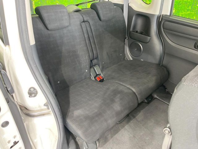 HONDA N BOX 2016 Image 31