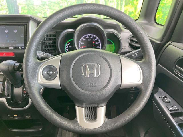 HONDA N BOX 2016 Image 31