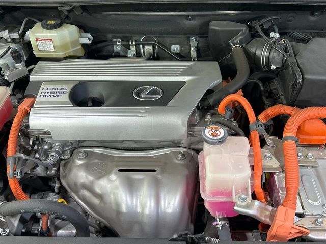 TOYOTA LEXUS NX300H 2019 Image 31