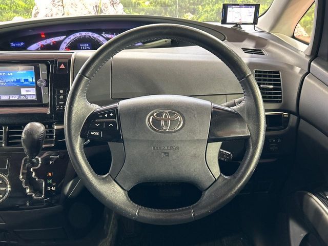 TOYOTA ESTIMA 2014 Image 31