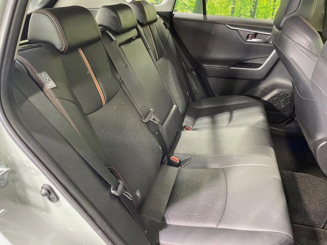 TOYOTA RAV4 4WD 2023 Image 31