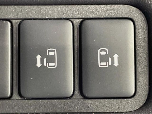 MITSUBISHI DELICA D:5 4WD 2023 Image 31