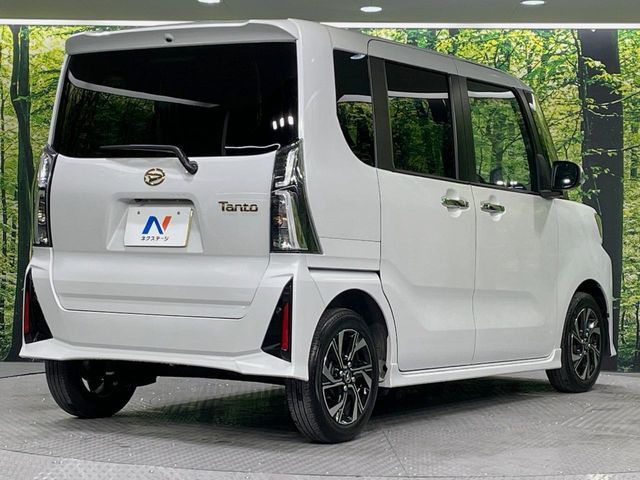 DAIHATSU TANTO CUSTOM 2023 Image 31