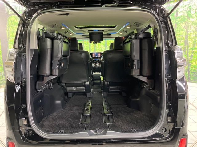 TOYOTA VELLFIRE 2018 Image 31