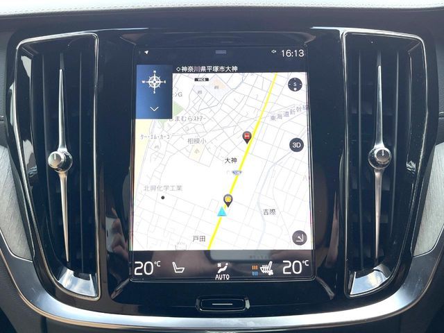 VOLVO V60 2019 Image 31