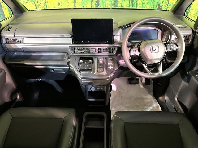 HONDA STEPWAGON E:HEV SPAD 2025 Image 31