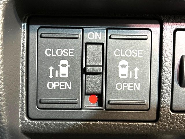 HONDA STEPWAGON E:HEV SPAD 2025 Image 31