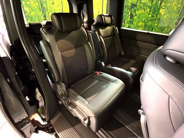 HONDA STEPWAGON E:HEV SPAD 2025 Image 31