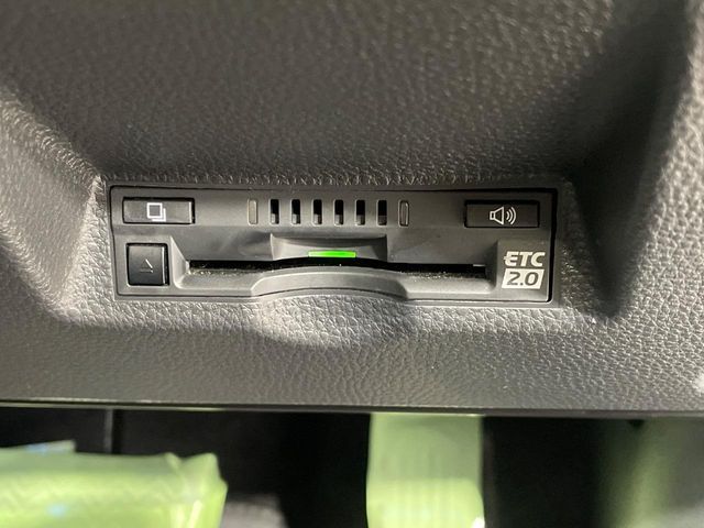 TOYOTA YARIS CROSS HYBRID 2023 Image 31