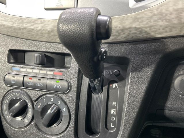 SUZUKI WAGON R 2014 Image 31