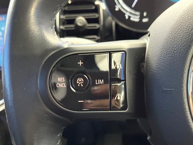 BMW MINI COOPER 5DOOR 2022 Image 31