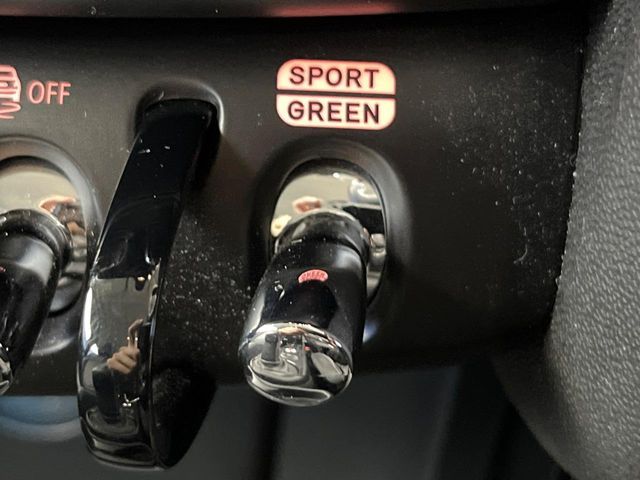 BMW MINI COOPER 5DOOR 2022 Image 31