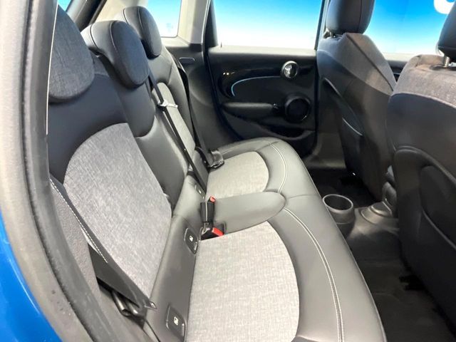 BMW MINI COOPER 5DOOR 2022 Image 31