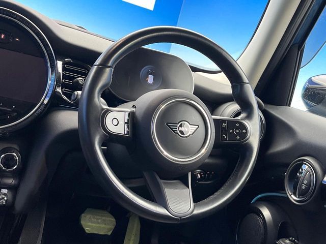 BMW MINI COOPER 5DOOR 2022 Image 31