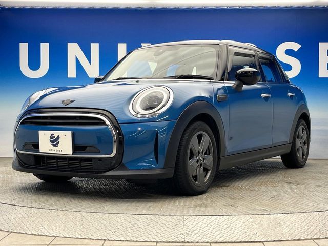 BMW MINI COOPER 5DOOR 2022 Image 31