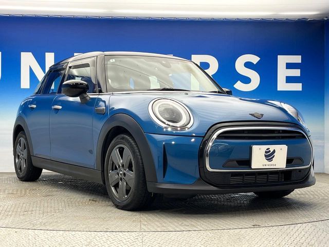 BMW MINI COOPER 5DOOR 2022 Image 31