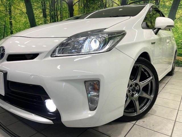 TOYOTA PRIUS 2014 Image 31