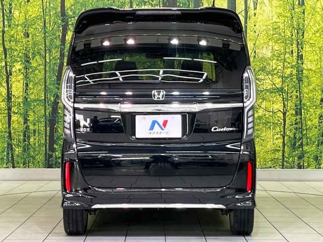 HONDA N BOX 2022 Image 31