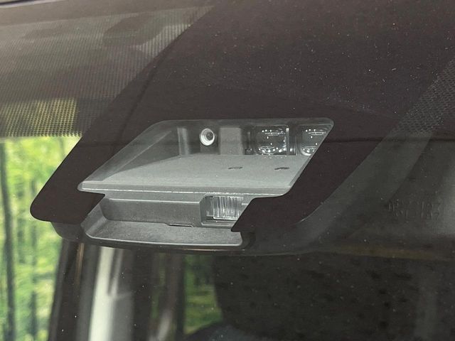 TOYOTA VOXY 2016 Image 31